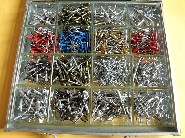 5050 Aluminium mapofu rivets 1